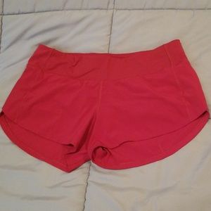 Lululemon Speed shorts 2.5"
